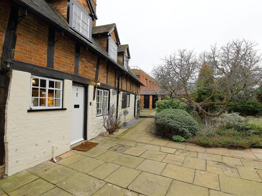 One Masons Court Villa Stratford-upon-Avon Eksteriør bilde